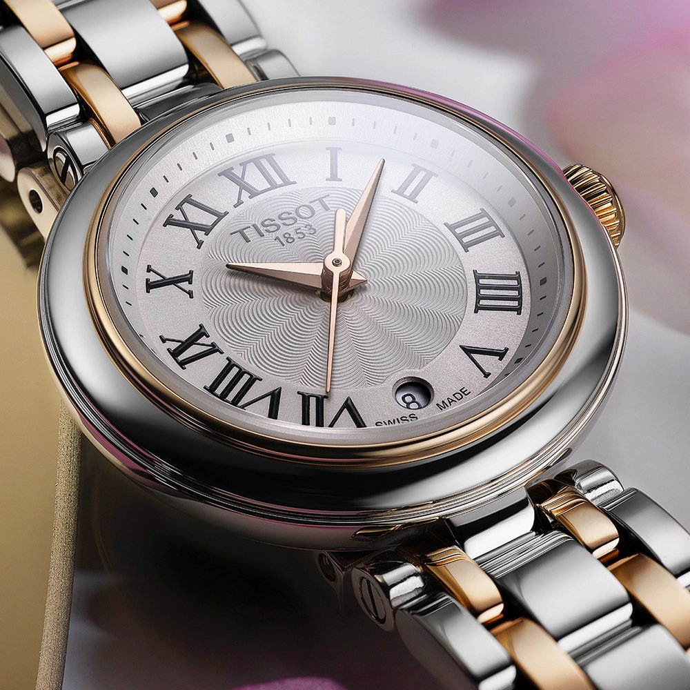 Montre Femme Bellissima T126.010.22.013.01 – Cadran Blanc & Bracelet Bicolore – Montre homme au Maroc | Montre Femme au Maroc Idée Cadeau pour toutes les occasions – Montre24.ma Montre Femme Bellissima T126.010.22.013.01 – Cadran Blanc & Bracelet Bicolore – Image 2