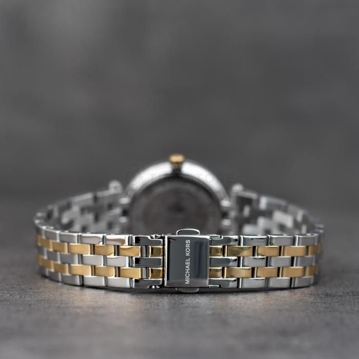 Montre Femme Mini Darci MK3323 – Cadran Argenté & Bracelet Bicolore – Montre homme au Maroc | Montre Femme au Maroc Idée Cadeau pour toutes les occasions – Montre24.ma Montre Femme Mini Darci MK3323 – Cadran Argenté & Bracelet Bicolore – Image 3