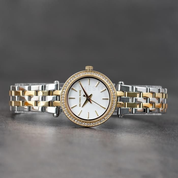 Montre Femme Mini Darci MK3323 – Cadran Argenté & Bracelet Bicolore – Montre homme au Maroc | Montre Femme au Maroc Idée Cadeau pour toutes les occasions – Montre24.ma Montre Femme Mini Darci MK3323 – Cadran Argenté & Bracelet Bicolore – Image 4